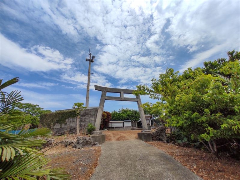 石は語り部！沖永良部島の歴史と伝承をめぐるタイムトラベル しまのま